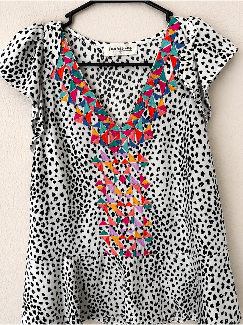 Impressions White & Black Printed V-Neck Top with Multicolor Embroidery